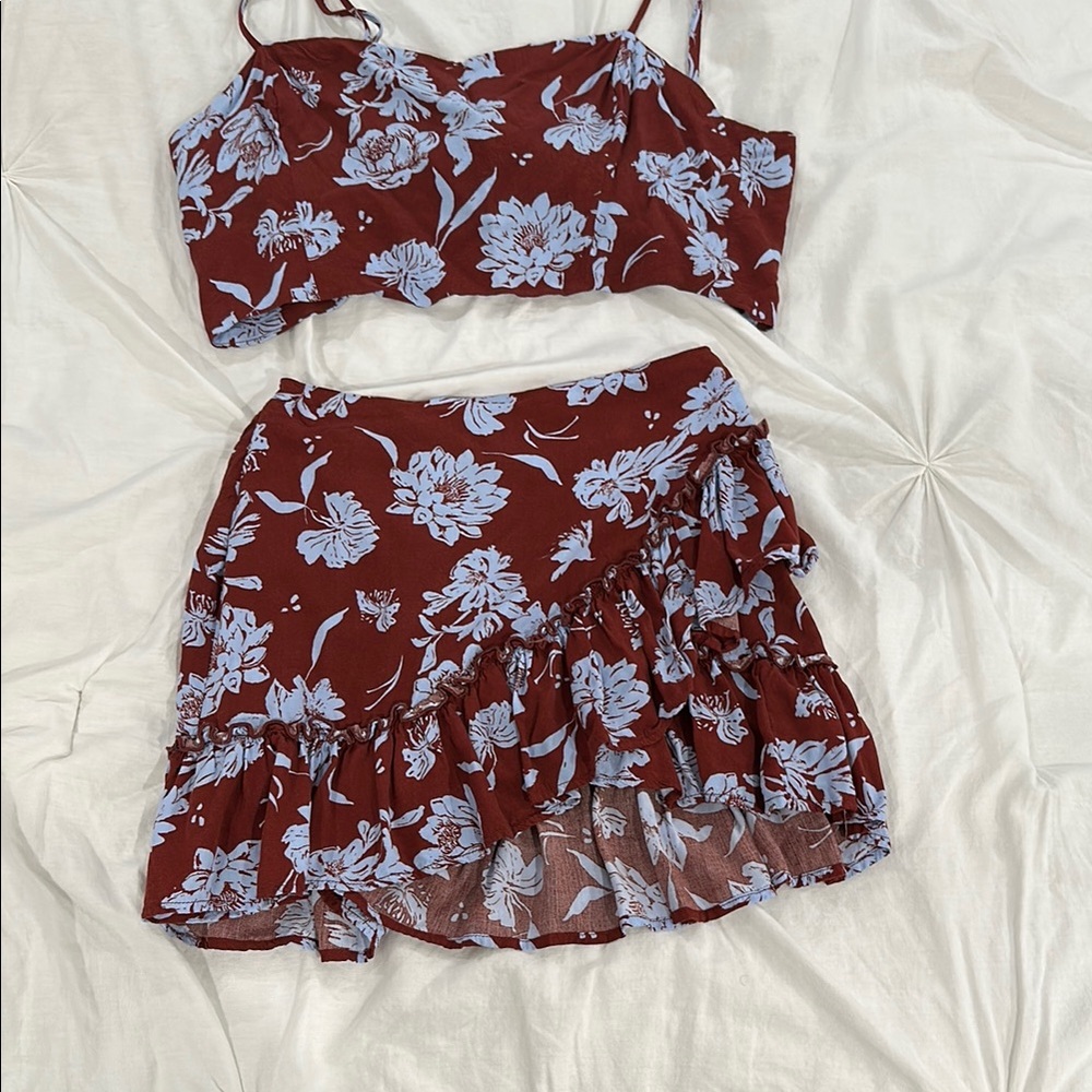 Free People Set Crop Top & Mini Skirt for Resort Wear